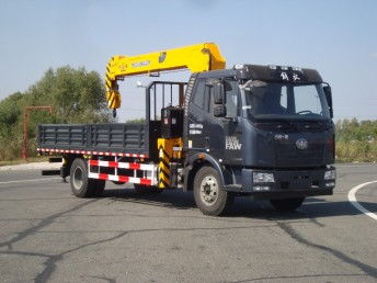 安康东风随车起重运输车与清障车 专业专用车的可靠选择