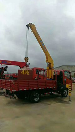 凯马五吨随车吊平板车价格解析与选购指南